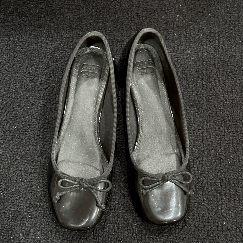 Black ballet block heel